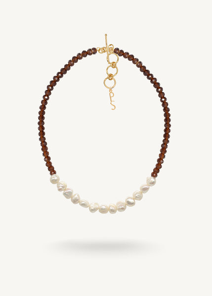 OLIVIA PEARL NECKLACE Brown